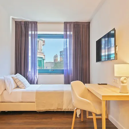 Hotel Acta Azul 3*