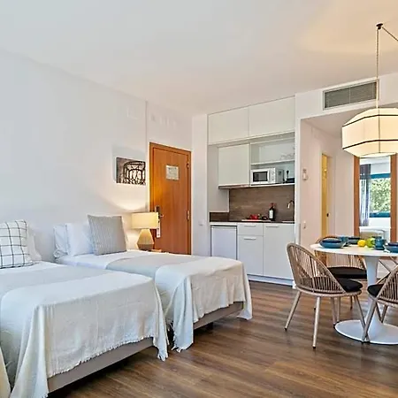 Acta Azul Hotel 3*