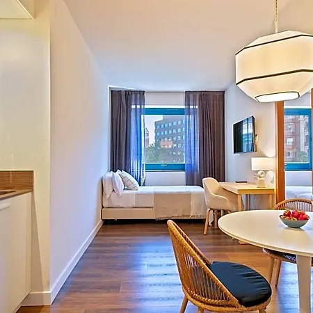 Acta Azul Hotel Barcelona