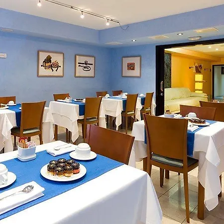 Acta Azul Hotel