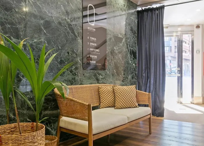 Otel Acta Azul 3*