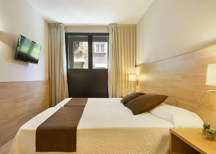 Otel Acta Azul 3*