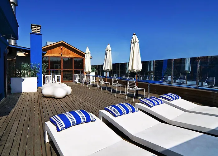 Otel Acta Azul